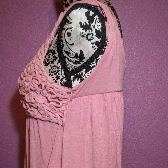 Julie's Closet Pink embellished empire waistlpplpw - Picture 8 of 8